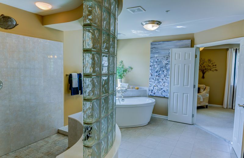 Best Bathroom Renovation Contractors in Salinas, CA